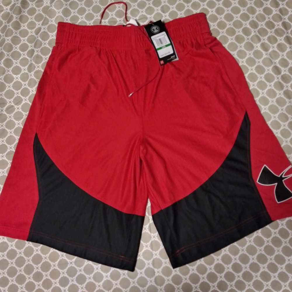 Under Armour short gym